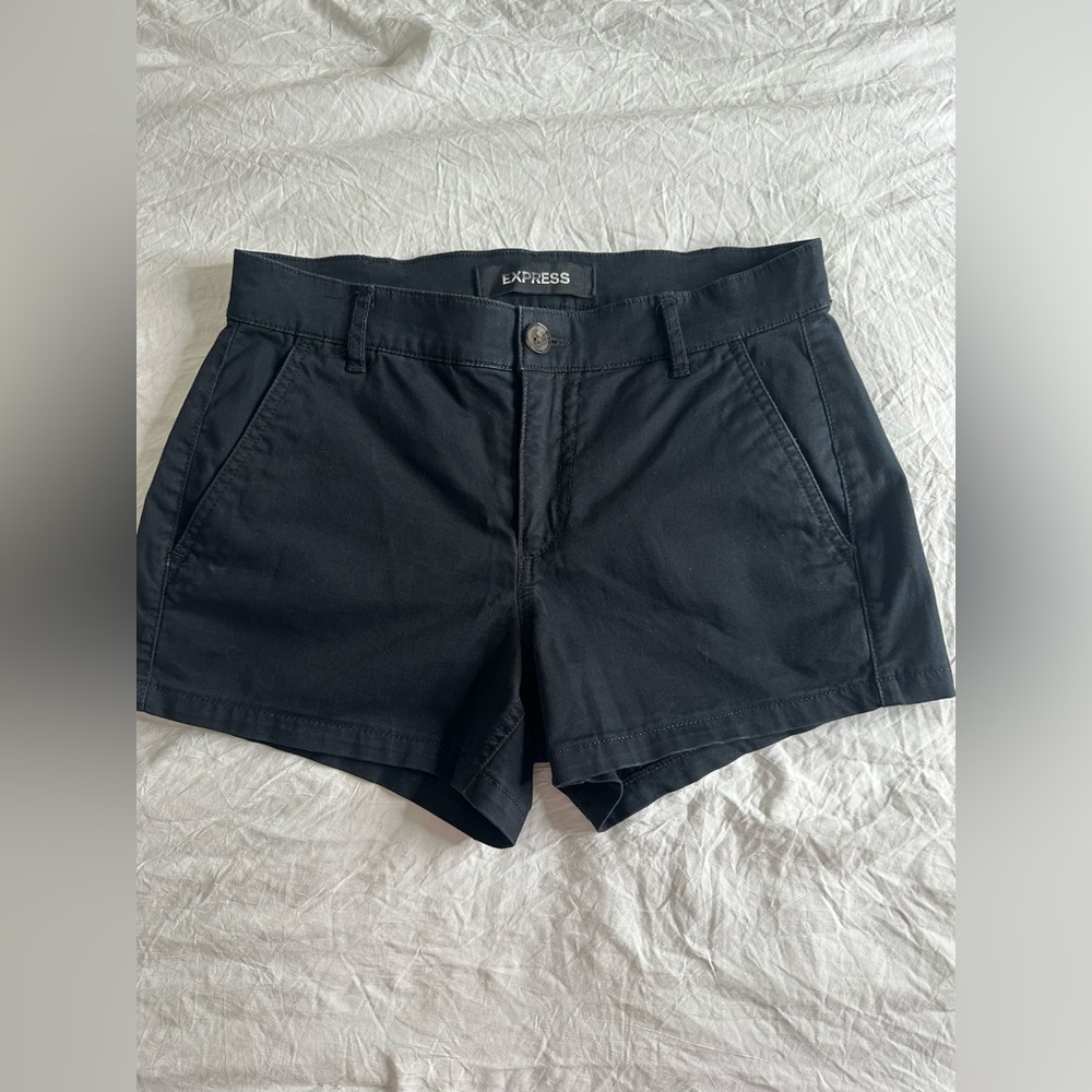 Express shorts mid rise size 0